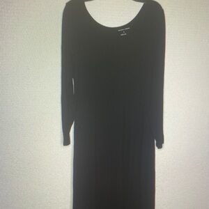 Universal Standard Black Long-Sleeve Maxi Dress